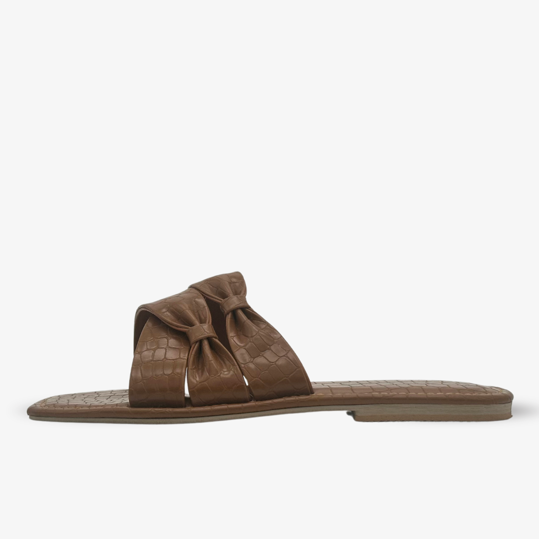 women's casual shoes